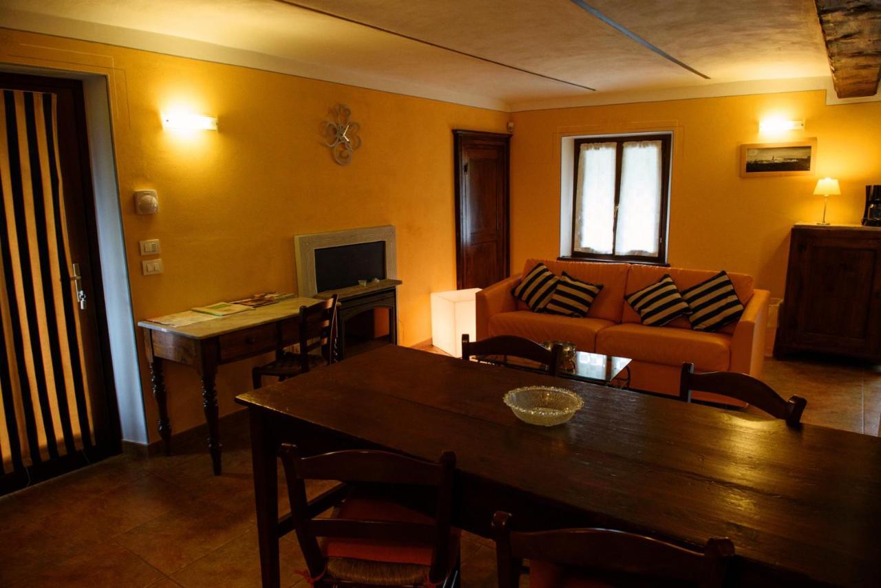 Sul Bric Dei Capalot Apartment La Morra Exterior photo