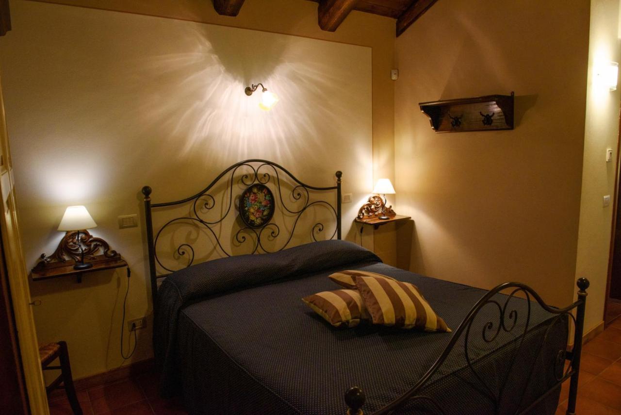 Sul Bric Dei Capalot Apartment La Morra Exterior photo