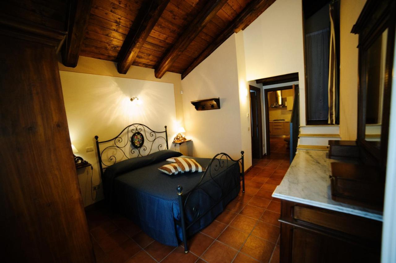 Sul Bric Dei Capalot Apartment La Morra Exterior photo