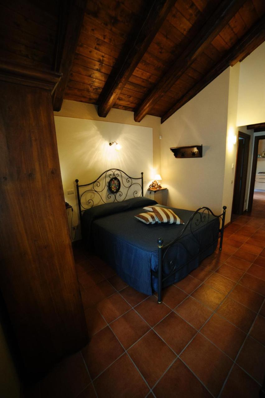 Sul Bric Dei Capalot Apartment La Morra Exterior photo